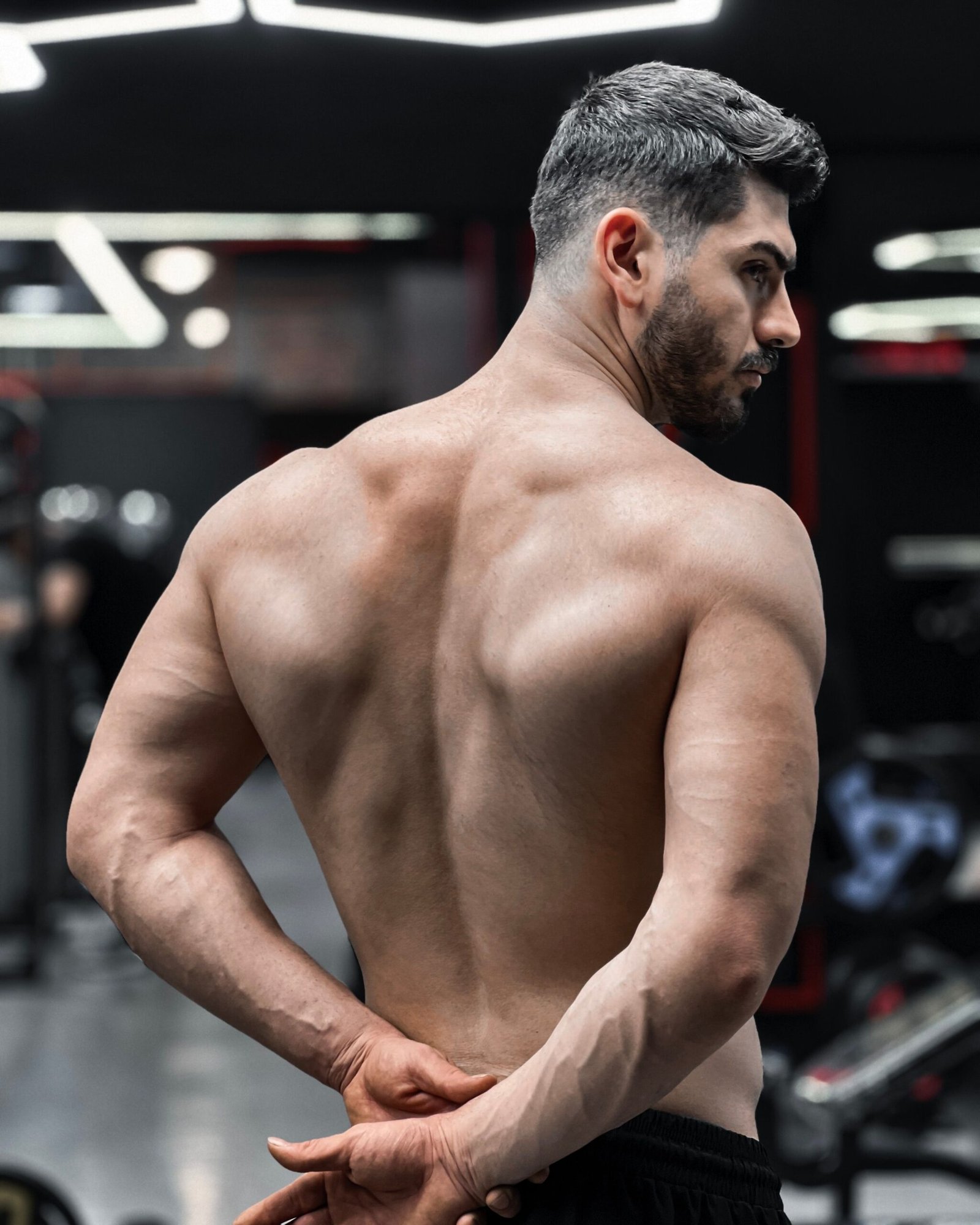 Back Workout for Beginners: Best Exercises, Sets & Reps